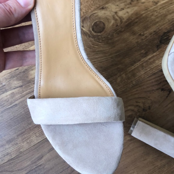 J Crew Nude Suede Pumps Size 9 - Picture 2 of 3